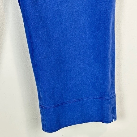 St. John Sport Blue Flat Front Capri Pants 6 - Picture 3 of 13